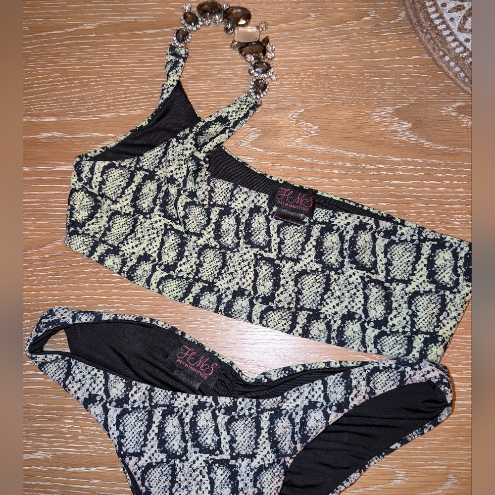 Hot Miami Styles Snake Print Bikini - Black and Cream